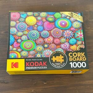 Kodak Vibrant Cork Board Puzzle 1000 Pieces